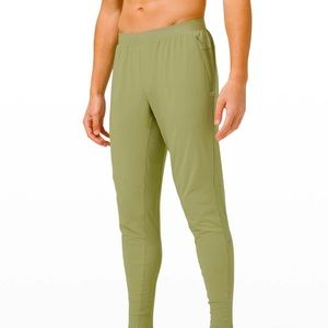 Lululemon Surge Hybrid (Running) Jogger Size L in Rosemary Green